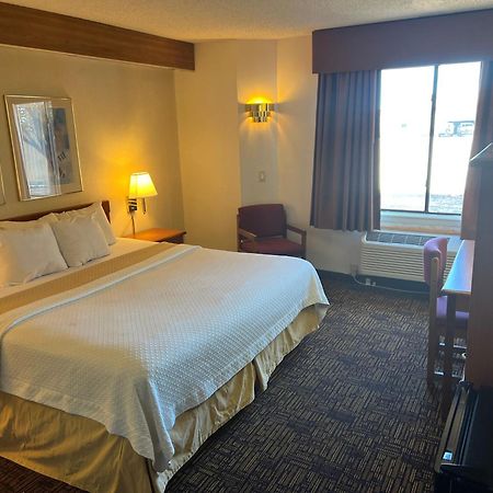 Days Inn By Wyndham Liberal Ks Экстерьер фото