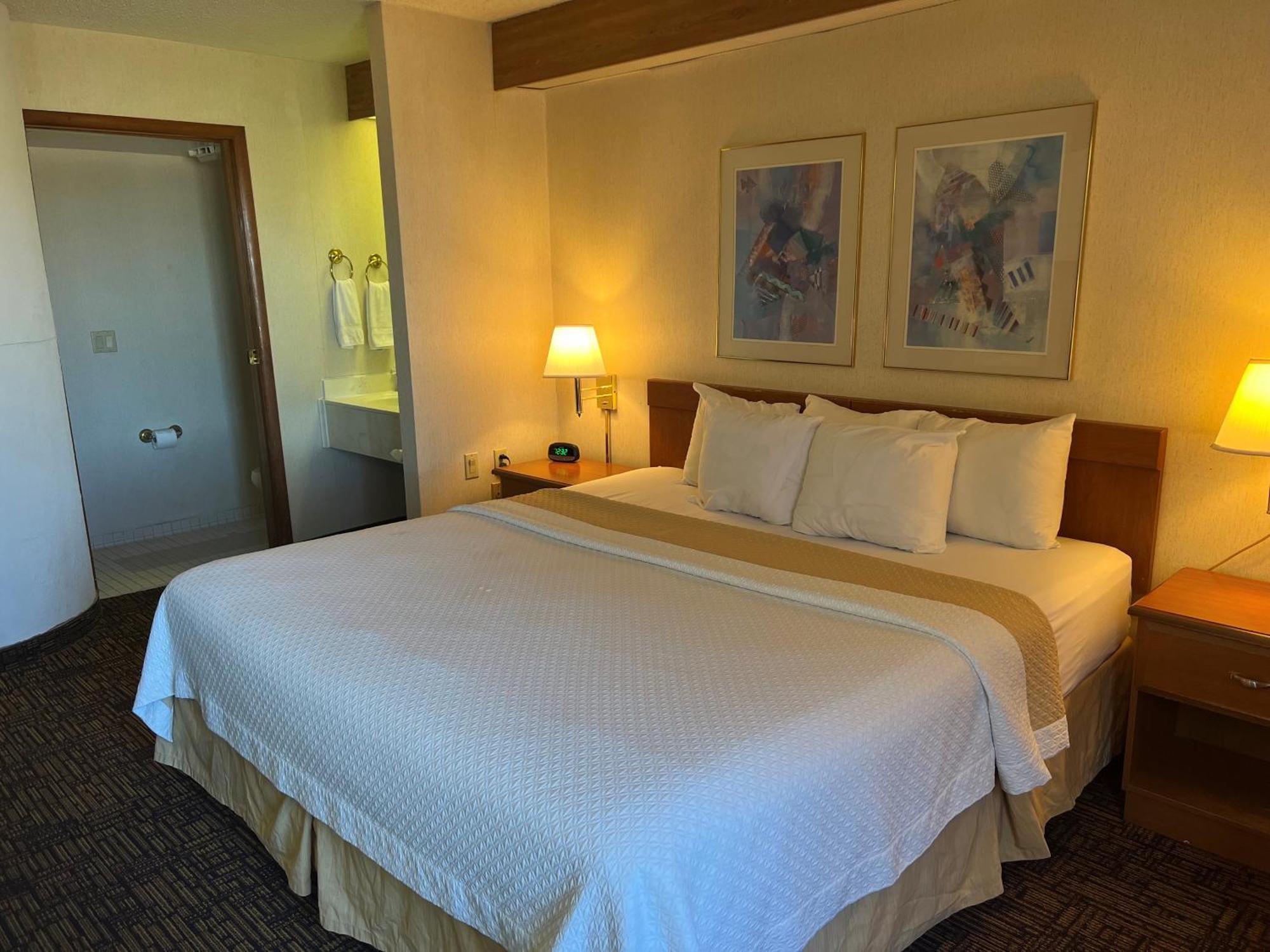 Days Inn By Wyndham Liberal Ks Экстерьер фото